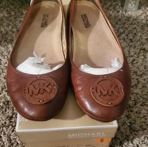 Michael Kors Leather Flat